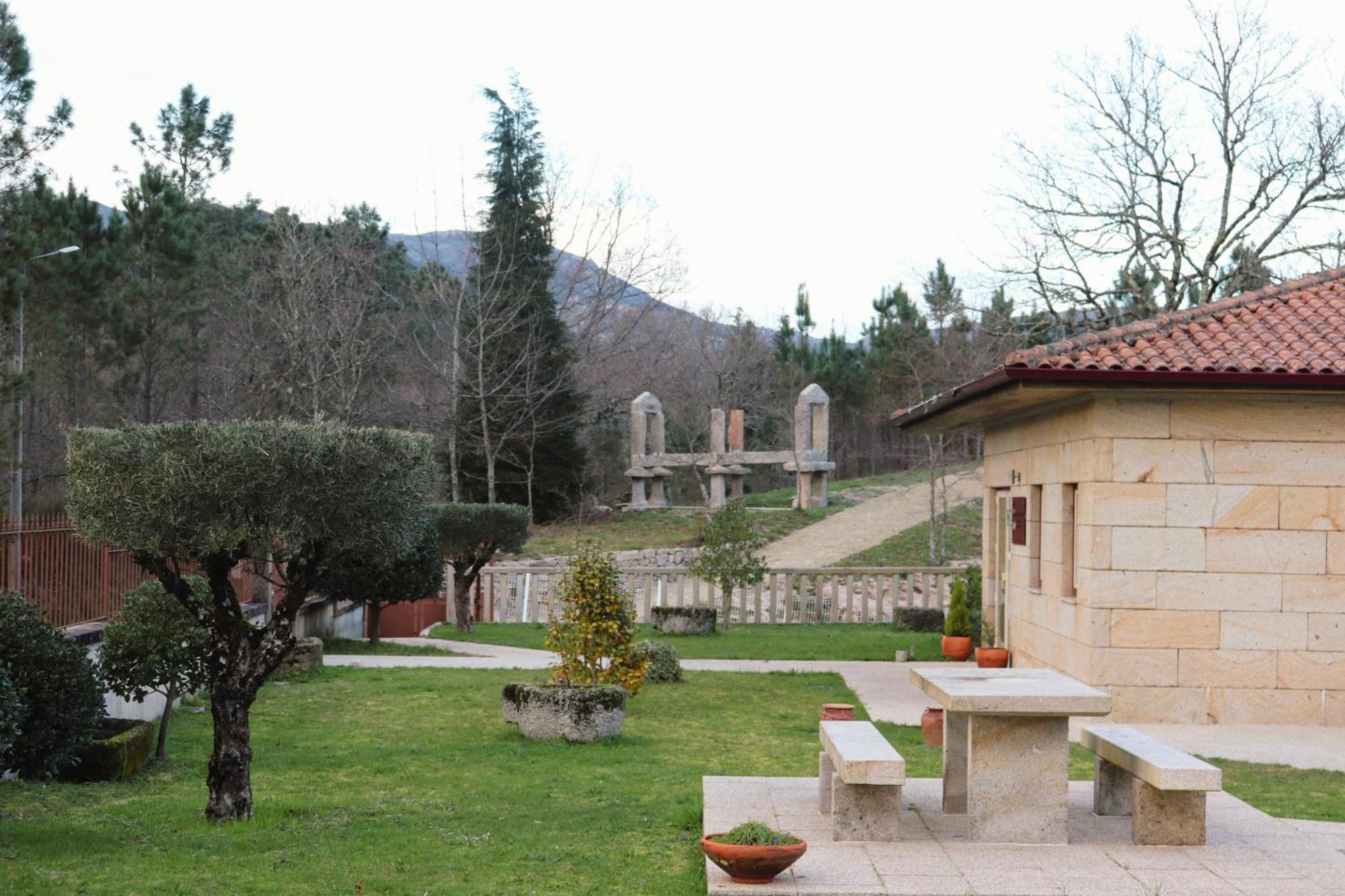 Outeiro Do Moinho Bed & Breakfast Campo do Geres Eksteriør bilde